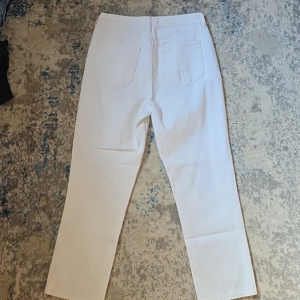 Pacsun Women's Size 27 Distressed White Straight Leg 100% Cotton‎ Mom Jean